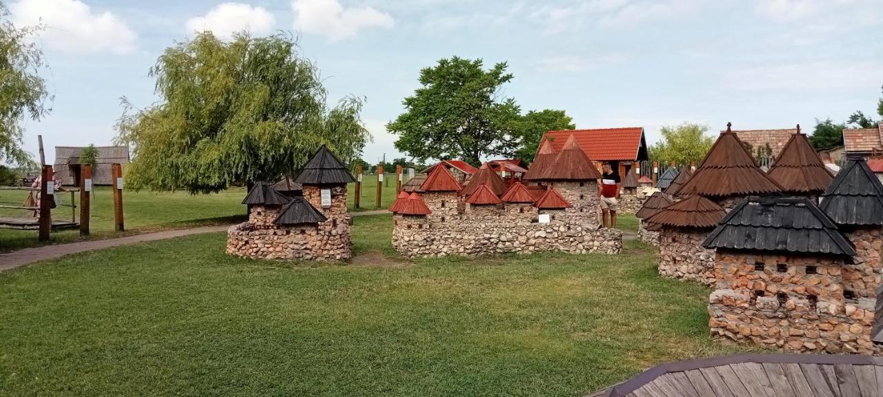 Bíbic Apartman A Kapolnasnyek Exterior foto